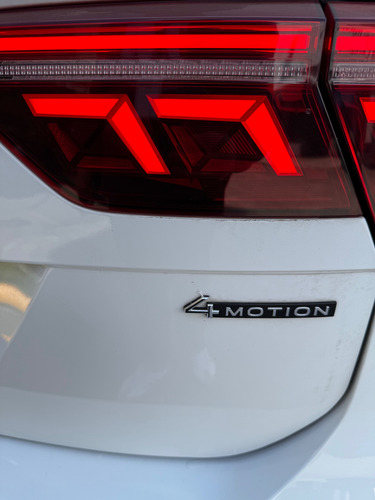 Volkswagen Tiguan 2.0 Tsi R-Line Dsg7