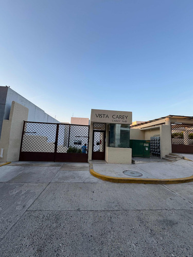 Gran Vista/3 Rec. Con Baño/construcción Sólida