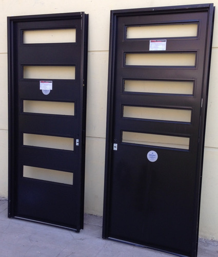 Puerta Doble Chapa Inyectada Premium 5 Paños Fijos 80x200
