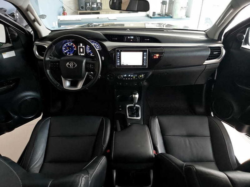 Imagem 7 de 15 de Toyota Hilux 2.8 Tdi Srv Cab. Dupla 4x4 Aut. 4p