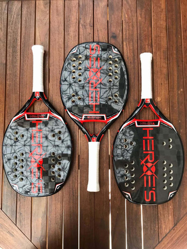 Imagen 2 de 2 de Raqueta De Beach Tennis Heroes Taipan 2020
