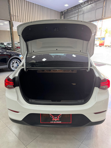 Chevrolet Onix plus 1.0 Lt 4p