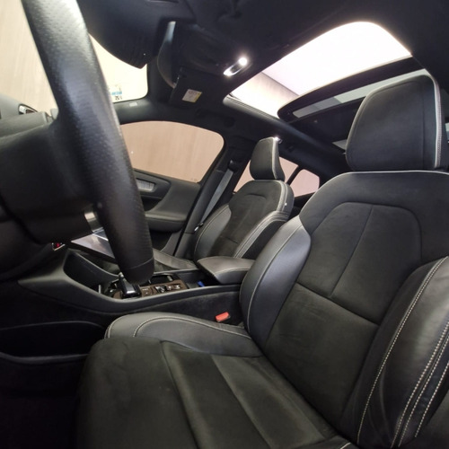 Volvo XC40 1.5 T5 RECHARGE R-DESIGN GEARTRONIC