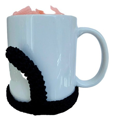 Imagen 8 de 10 de Taza De Cerámica Con Porta Taza De Crochet