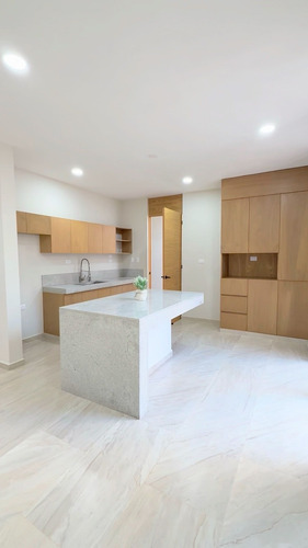 Moderna Casa De 3 Recámaras En Real Montejo Entrega En 6 Meses
