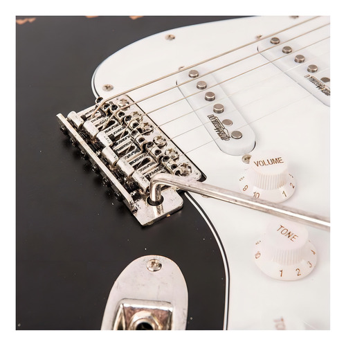 Guitarra elétrica Vintage Icon Series V6 de choupo boulevard black com diapasão de pau-rosa