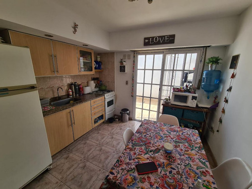 Imagen 6 de 14 de Duplex 4 Amb. De 72 M² C/ Garage Y Patio - Ramos Mejia