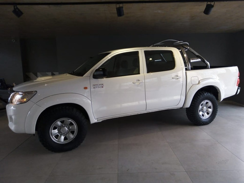 Toyota Hilux Dc 3.0 Tdi 4x2 Sr 2013 Usada Financiada Tasa