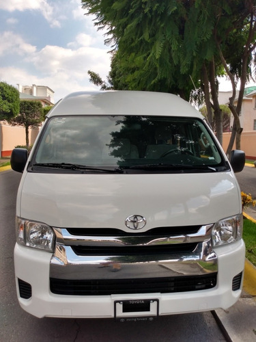Imagen 2 de 8 de Toyota Hiace 2018 2.7 Bus 15 Pas Mt