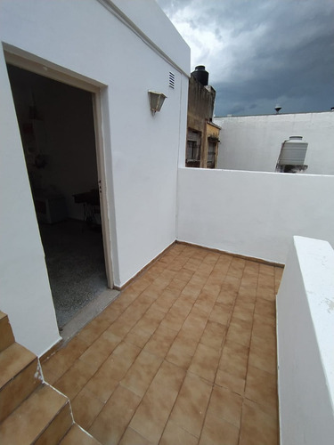 Alto Alberdi Vendo Casa 2 Dormit, 2 Baños, Cochera Y Patio + Depto 1 Dormit, C/terraza.