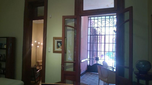 Imagen 19 de 29 de Venta Casa Antigua Refaccionada. 14 E/ 48 Y 49