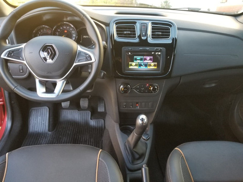 Imagen 8 de 11 de Renault Sandero Stepway Intense Full (no Duster Gol Argo )
