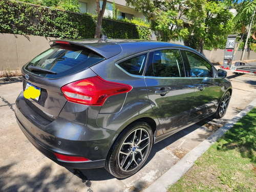 Ford Focus III 2.0 Sedan Titanium At6