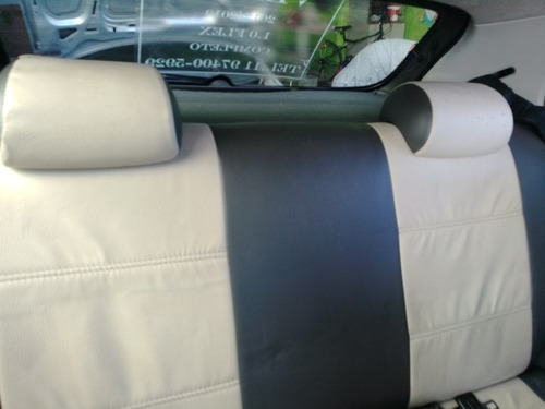 Imagem 4 de 11 de Volkswagen Gol 2012 1.0 Total Flex 5p