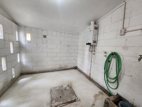 Venta Casa Remodelada Pasaje 8 , La Cisterna
