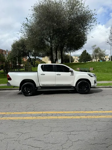 Toyota Hilux Srv At 2800cc Aa 4x4 Td