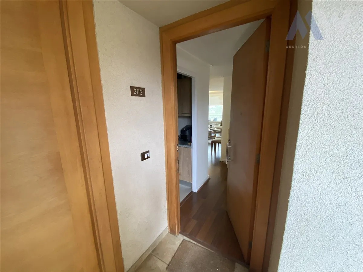 Imagen 4 de 30 de Departamento En Venta De 3 Dorm. 2 Baños En Bosques Concón
