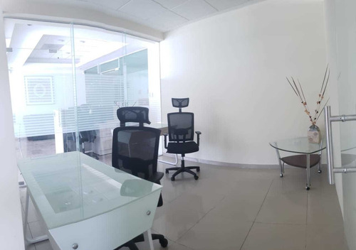 Oficinas Amuebladas Sin Aval Angelópolis Puebla. Amuebladas. Todos Los Servicios Incluidos. Estacionamiento Disponible Con Costo.