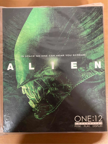 Alien Xenolorph In Space Mezco Toys One: 12 Sellado Original