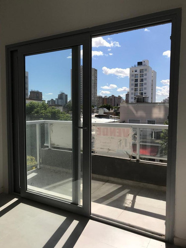 Imagen 15 de 30 de - 1 D 2 B - 53 Mts - Balcon - Quincho -