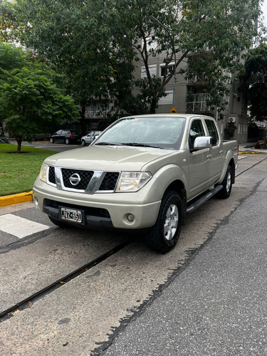 Nissan Frontier 2.5 Le Cab Doble 4x4 Tap. Cuero