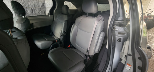 Toyota Sienna 3.5 Xle Piel At