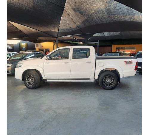 Toyota Hilux 3.0 SRV 4X4 CD 16V TURBO INTERCOOLER DIESEL 4P AUTOMÁTICO