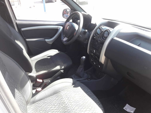 Renault Duster Oroch 1.6 + Gnc. Outsider 2018