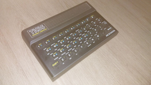 Tk85 Computador Retro Antigo Usado Funcionando Sem Fonte (Usado)