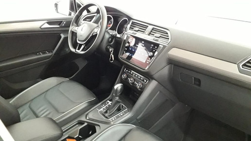 Tiguan 1.4 Comfortlaine 16v Gasolina Automática