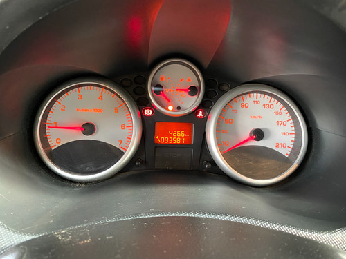 Peugeot 207 1.4 Active 75cv