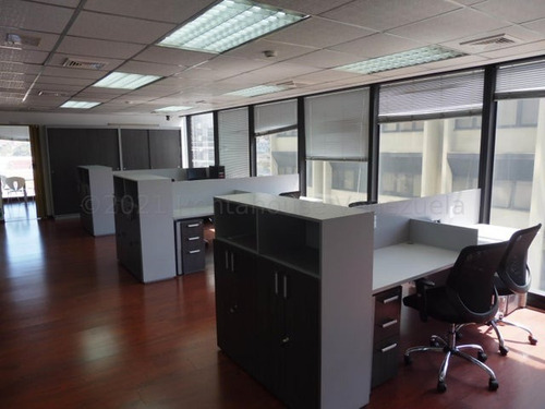 Hermosa Oficina En Venta En La Urbina Con Vigilancia