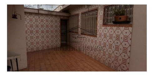 Imagem 4 de 9 de Casa Térrea 4 Dormitórios - 1 Suíte - 4 Wc - 400 M² Oportunidade !!