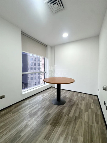 Arriendo Moderna Oficina, Nueva Las Condes