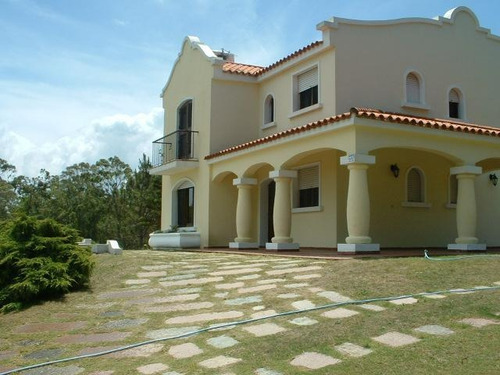 Casa - Montoya