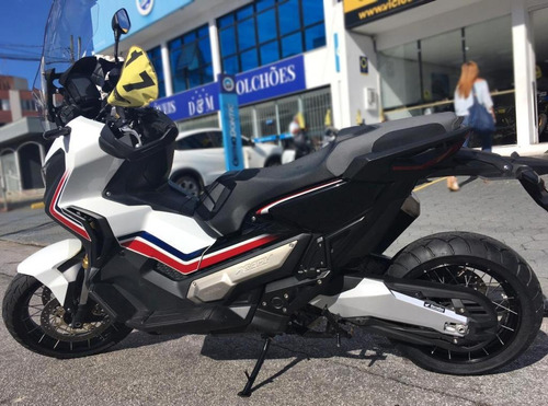 X-adv 745cc
