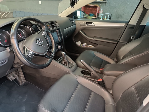Volkswagen Jetta 2.0 Tdi L4 T Diesel Nave B A C At