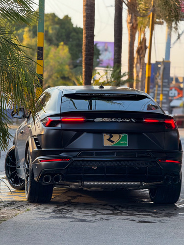 Lamborghini Urus 4.0 V8 S At