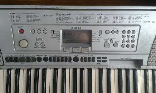 Teclado musical Yamaha PSR Series 450