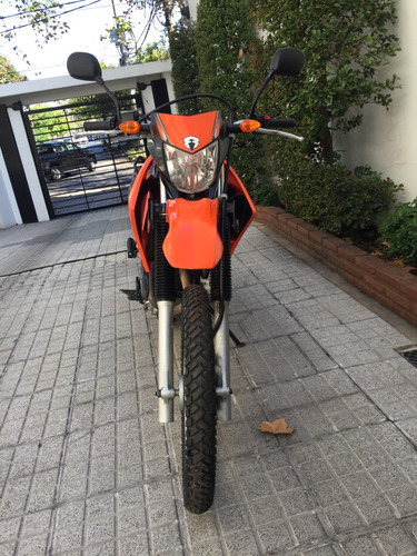 Imagen 4 de 9 de Yamaha Xtz 250