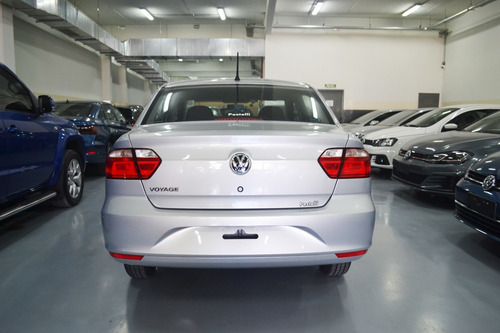 Volkswagen Voyage Trendline 2021 0km // Pestelli