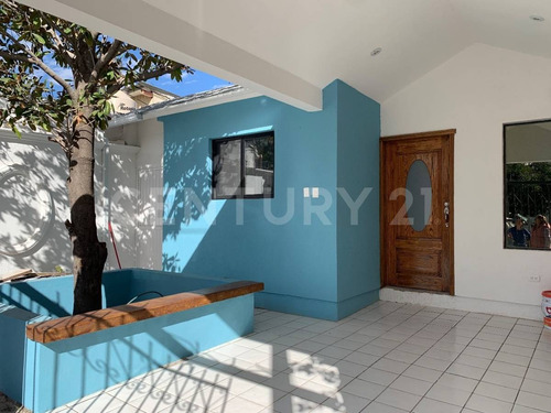 Imagen 2 de 12 de Casa De Un Piso En Renta Zona Norte Rincón Del Lago Chihuahua