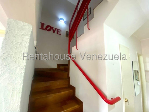 Apartamento En Alquiler Los Naranjos #25-21404