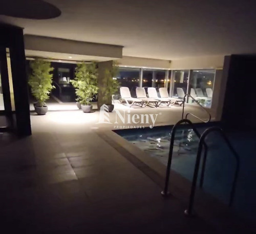 Departamento En Venta De 2 D, 2 B. En Viña Del Mar