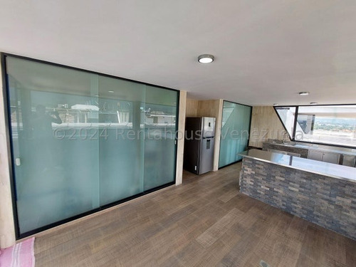 Penthouse ( 2 Niveles/ Amoblado/ Equipado) Venta Buenaventura Suites ( Guarenas) Mls - 24-14332