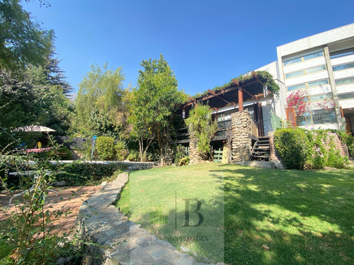 Casa Arboretum Con Lindo Jardin