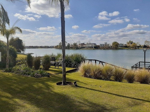 Imagen 12 de 16 de Casa En Venta En San Francisco, Villanueva, Tigre