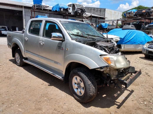 Imagem 4 de 8 de Sucata Hilux 4x4 Câmbio Manual 2006 Para Retirada De Peças