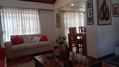 Vendo Casa Mejor Ubicación 4d 3b (99010)