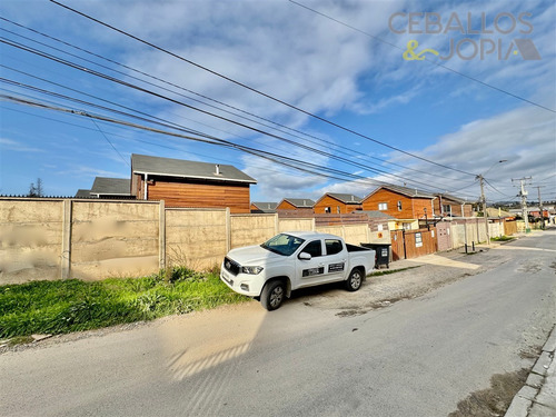 Casa En Venta De 3 Dorm. En Villa Alemana